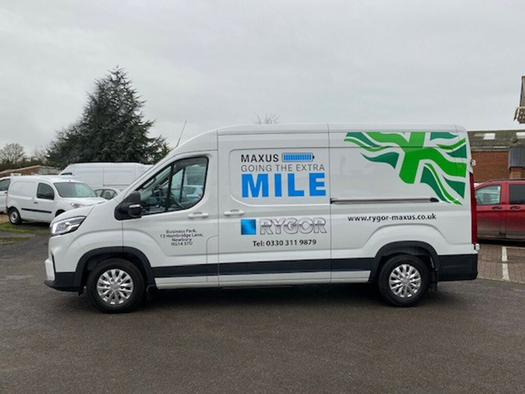 Maxus eDeliver 9 Lhl3h2 51.5Kwh White #4