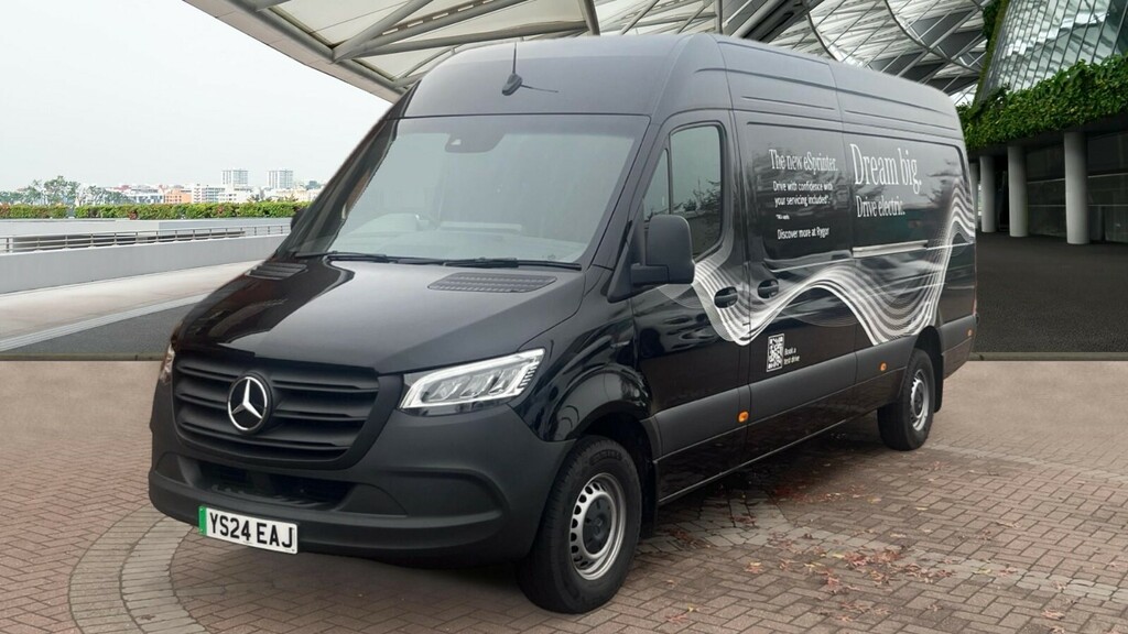 Mercedes-Benz eSprinter E-sprinter 113Kw 420 L3 Black #4