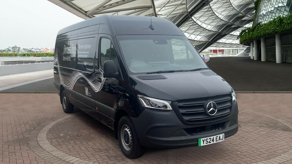 Mercedes-Benz eSprinter E-sprinter 113Kw 420 L3 Black
