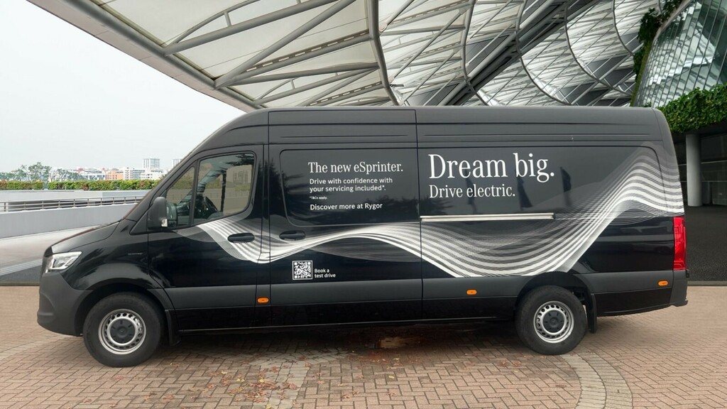 Mercedes-Benz eSprinter E-sprinter 113Kw 420 L3 Black #3