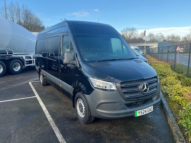 Mercedes-Benz Sprinter 420 L3 Black #3