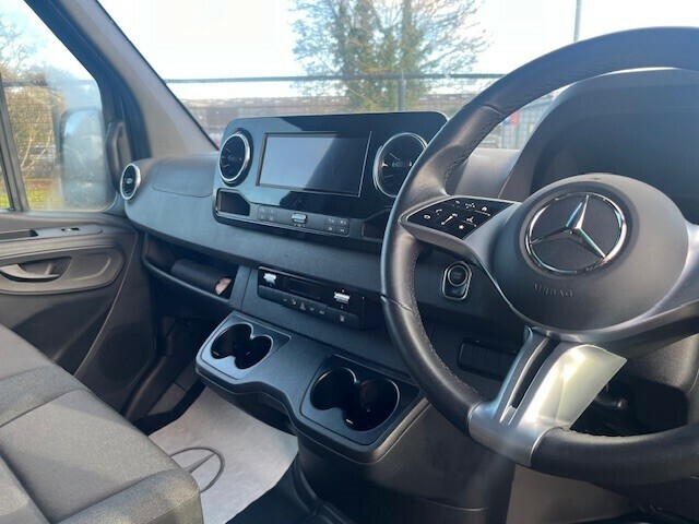 Mercedes-Benz Sprinter 420 L3 Black #5
