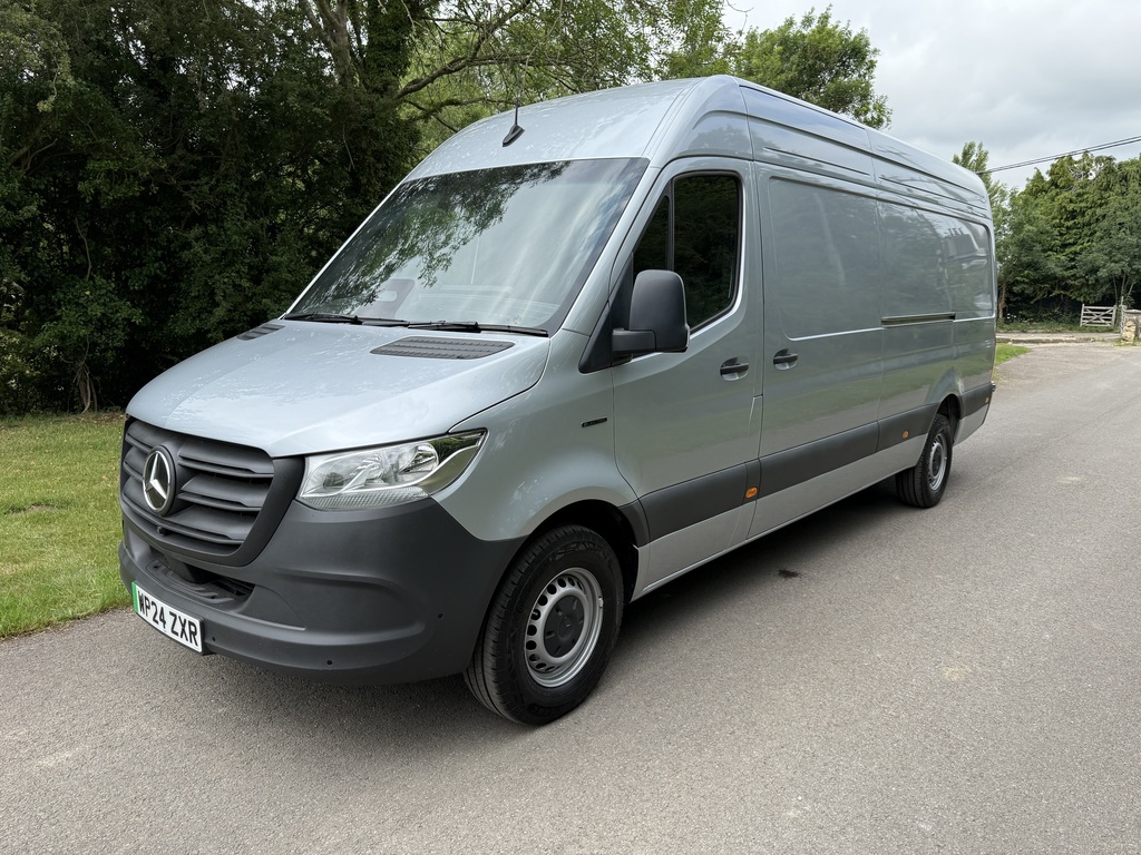 Mercedes-Benz Sprinter 420 L3 Pro Silver #3