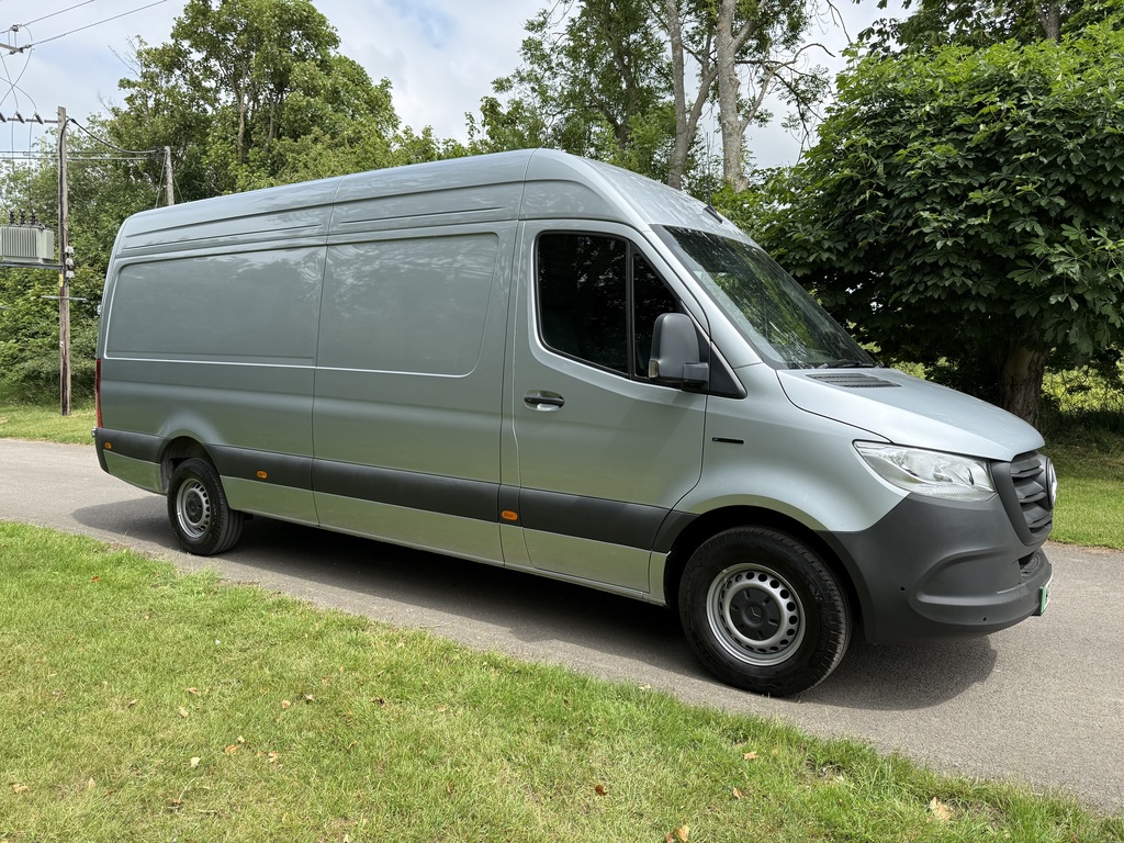 Mercedes-Benz Sprinter 420 L3 Pro Silver #2