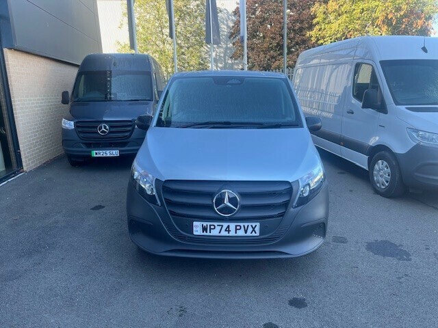 Mercedes-Benz Vito 114 Pro L2 Silver