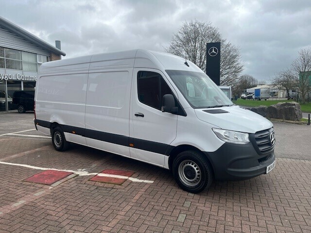 Mercedes-Benz Sprinter 315 Cdi Pro KM74MYF White #6