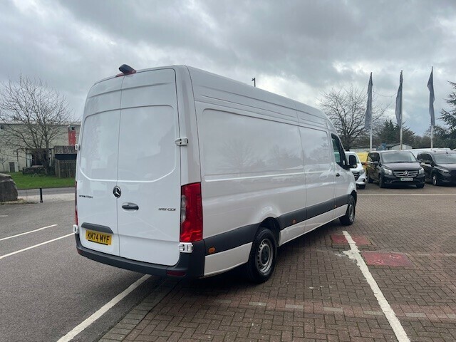 Mercedes-Benz Sprinter 315 Cdi Pro KM74MYF White #4