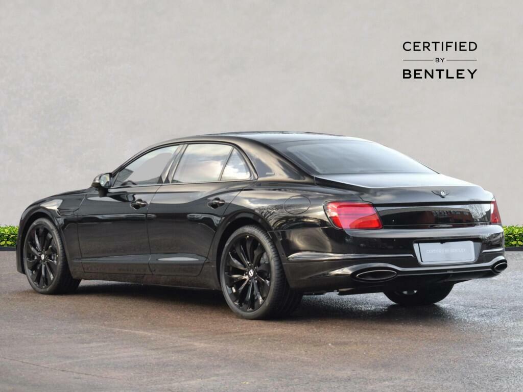 Bentley Flying Spur 4.0 V8 High-performance 25.9Kwh Saloon #3