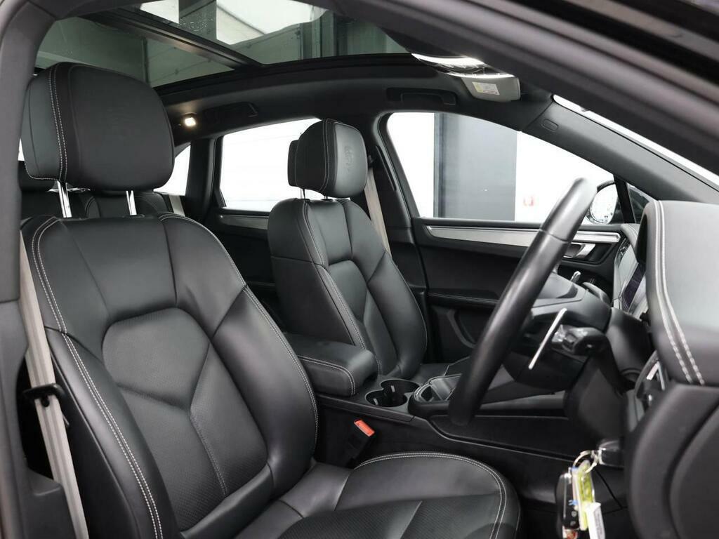 Porsche Macan S Pdk WH22BZX Black #5