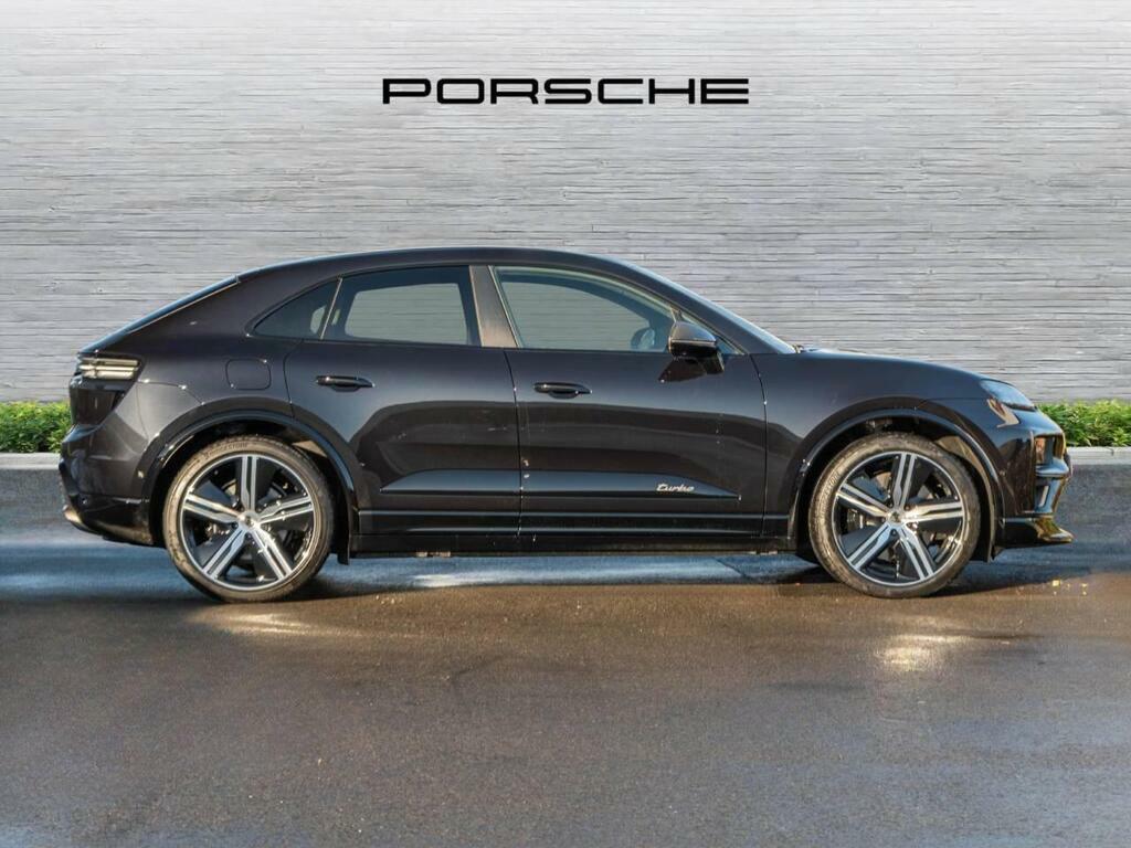 Porsche Macan Turbo  #2