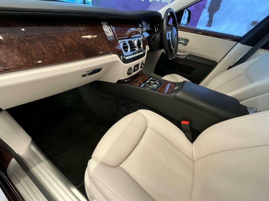 Rolls-Royce Ghost 4dr Auto BX15LVP Grey #24