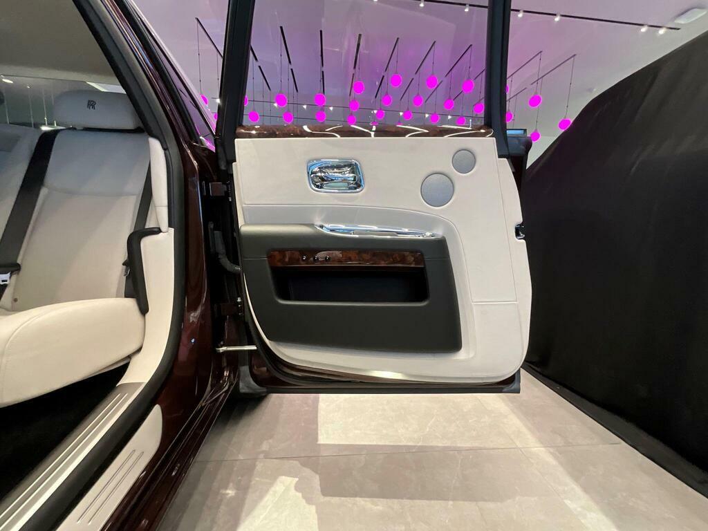 Rolls-Royce Ghost 4dr Auto BX15LVP Grey #20