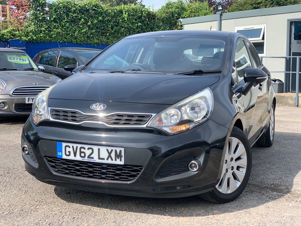 Kia RIO 2 5-Door Black #2