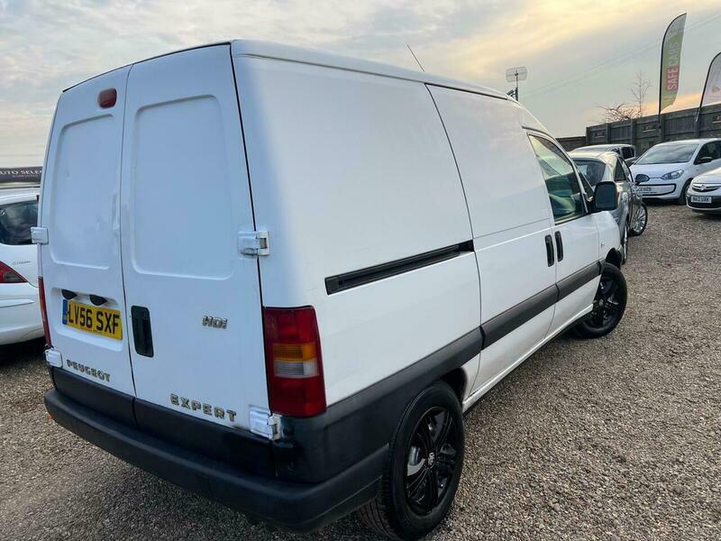Peugeot Expert 1.9 White #7