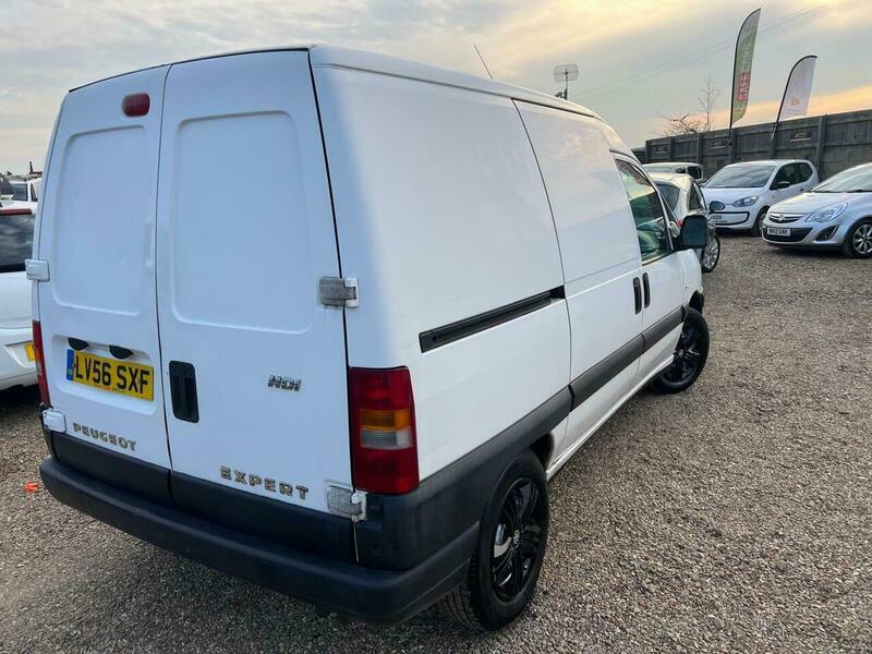 Peugeot Expert 1.9 White #21