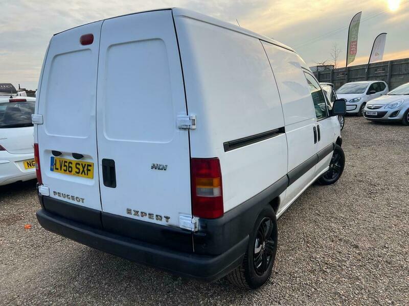 Peugeot Expert 1.9 White #10
