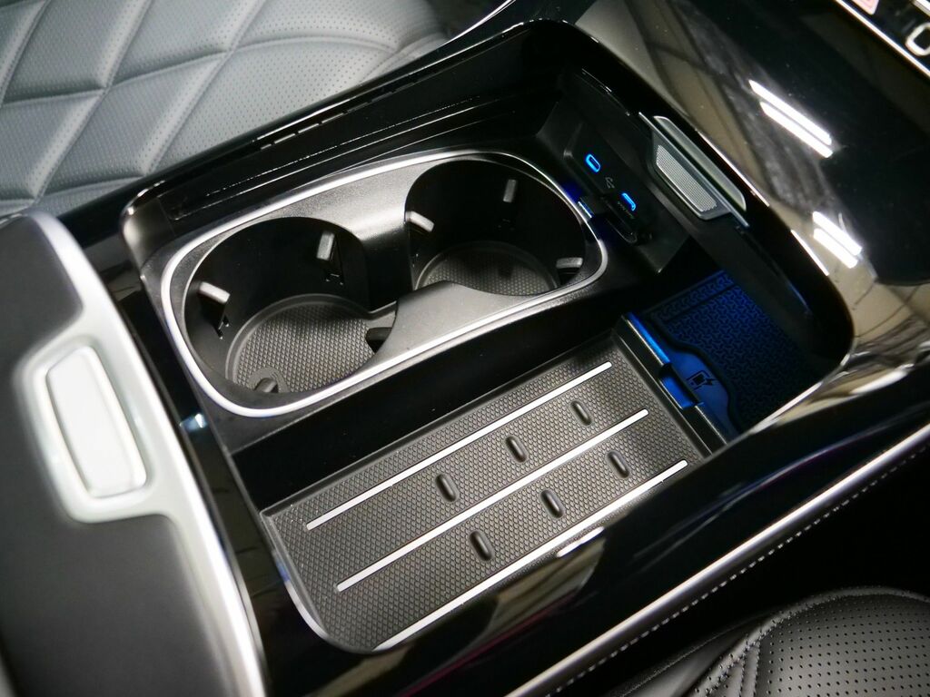 Mercedes-Benz Maybach S Class S 580 4Matic First Class Black #29