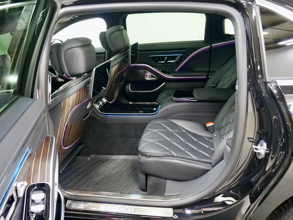 Mercedes-Benz Maybach S Class S 580 4Matic First Class Black #79