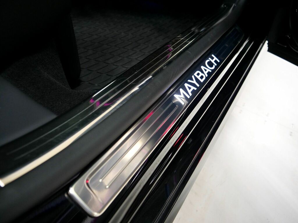 Mercedes-Benz Maybach S Class S 580 4Matic First Class Black #36