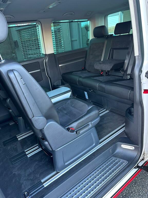 Volkswagen Caravelle Mpv 2.0 Bitdi Bluemotion Tech Generation Six Dsg E OY16CJE Red #4