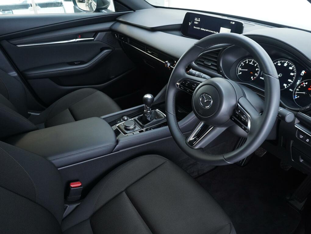 Mazda 3 Centre-line 140 Ps BVZ8821 Grey #3