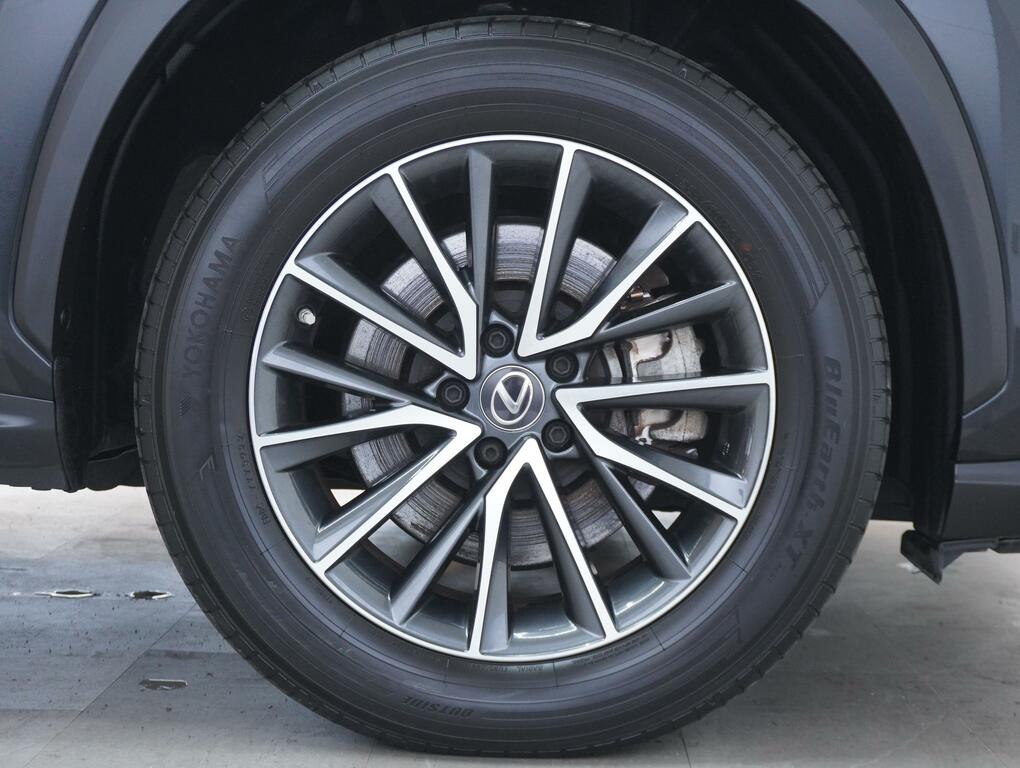 Lexus NX 2.5 450H 18.1Kwh Suv Plug-in Hybrid E- FV72CNN Black #2