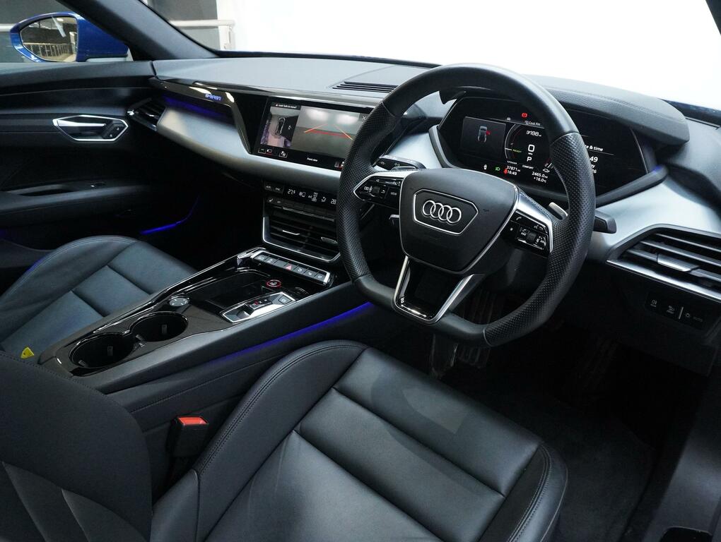 Audi E Tron GT 93.4Kwh Saloon Quattro 476 Ps ND72LYX Blue #3