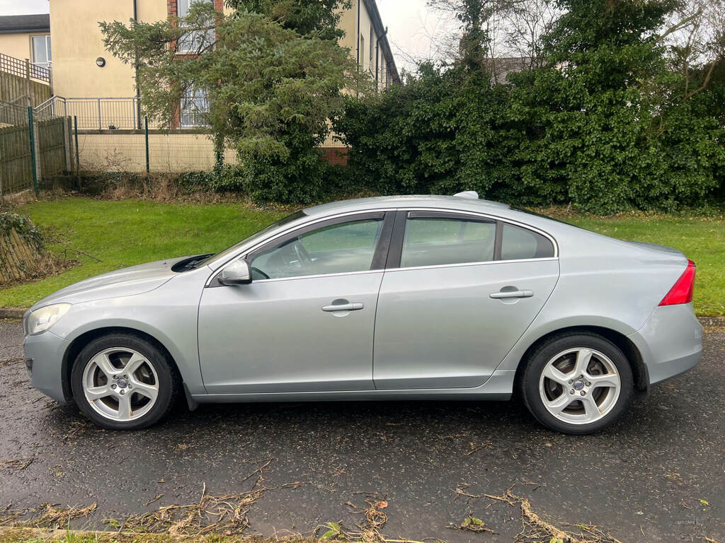 Volvo S60 D3 163 Se Lux Start Stop Silver #3