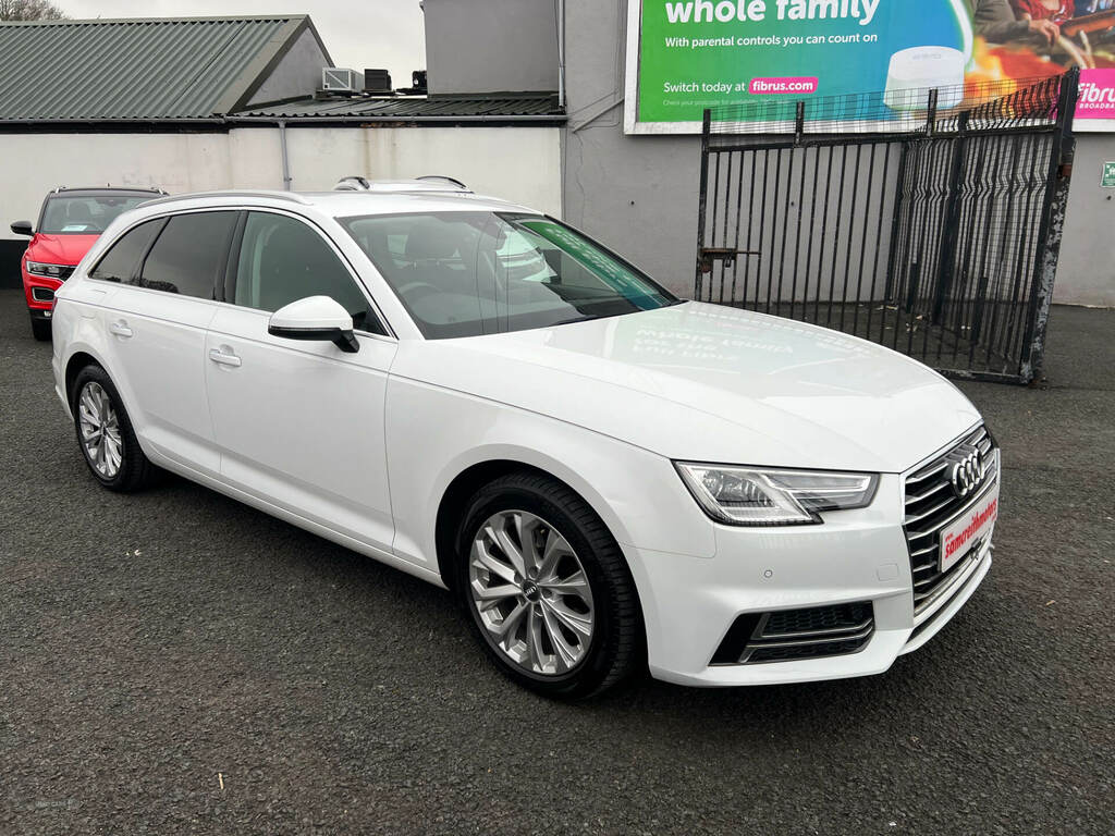 Audi A4 35 Tdi Se S Tronic White