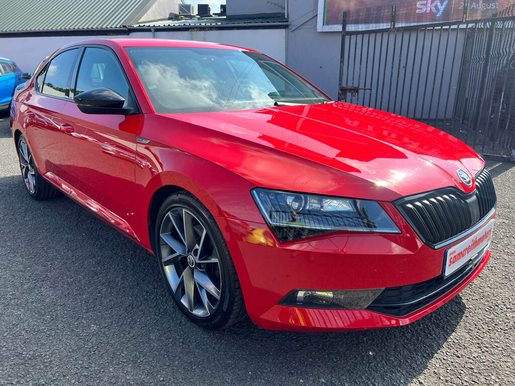 Skoda Superb 2.0 Tdi Cr 190 Sport Line Dsg Red
