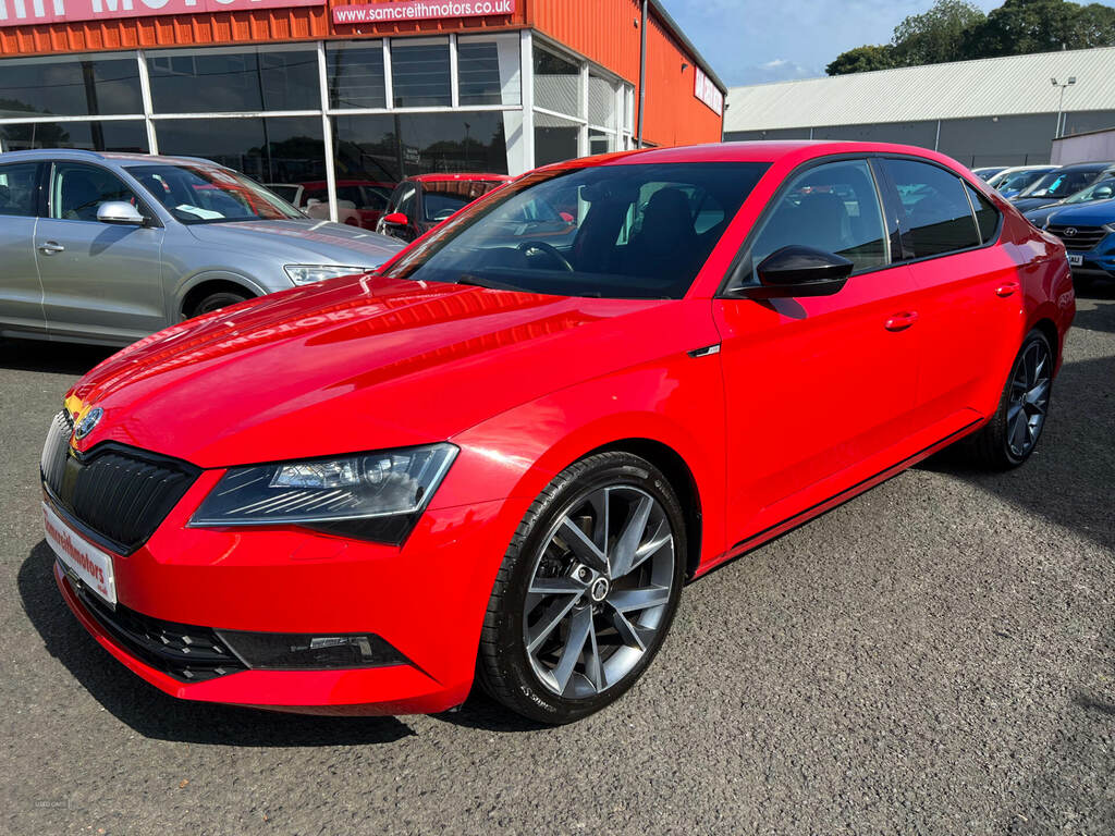 Skoda Superb 2.0 Tdi Cr 190 Sport Line Dsg PE17AZT Red #3