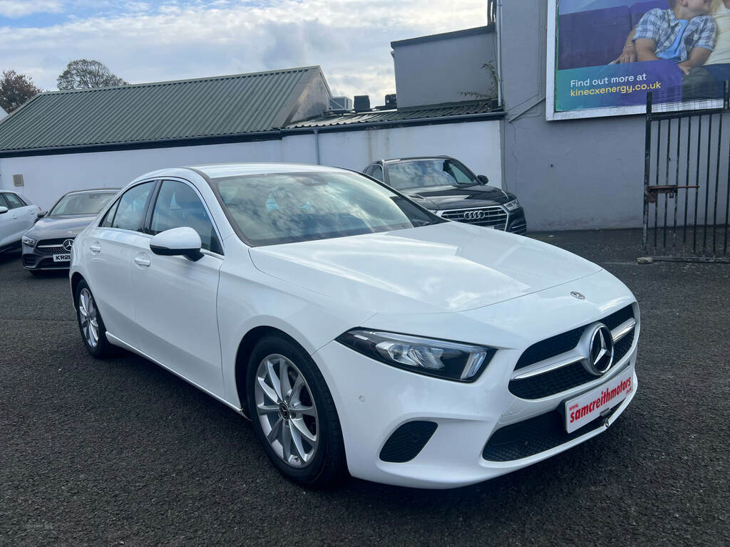 Mercedes-Benz A Class A180d Sport Executive White