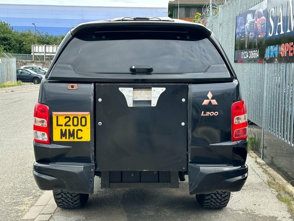 Mitsubishi L200 2.4 Di-d Dc Warrior 4Wd Black #6