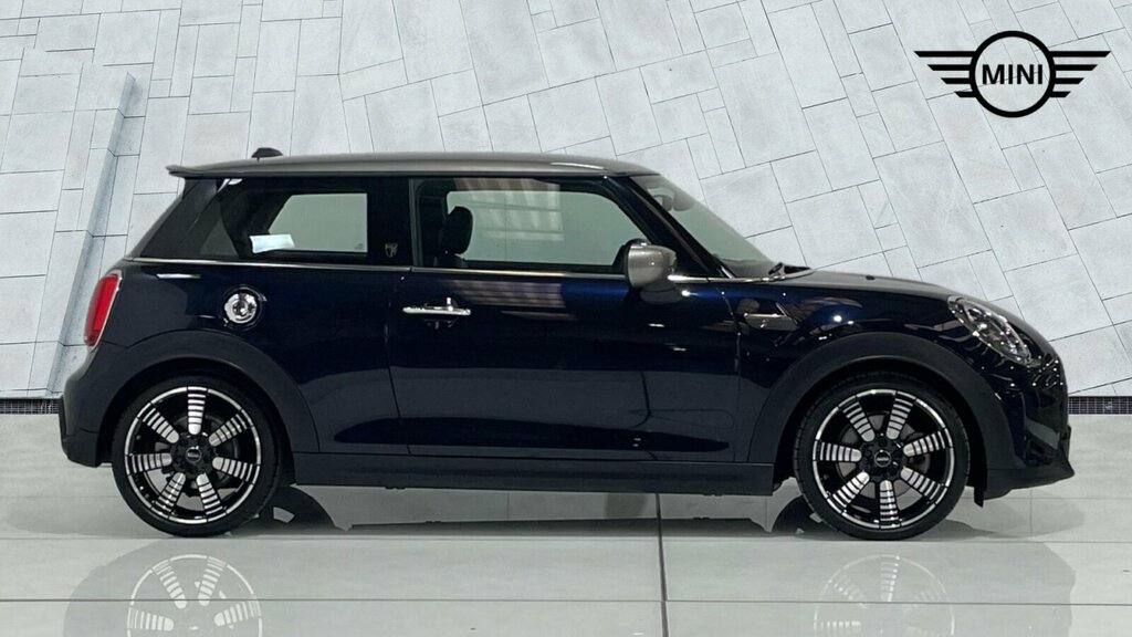 Mini Hatch 3-Door Hatch Cooper S Exclusive YL71GUK Black #6