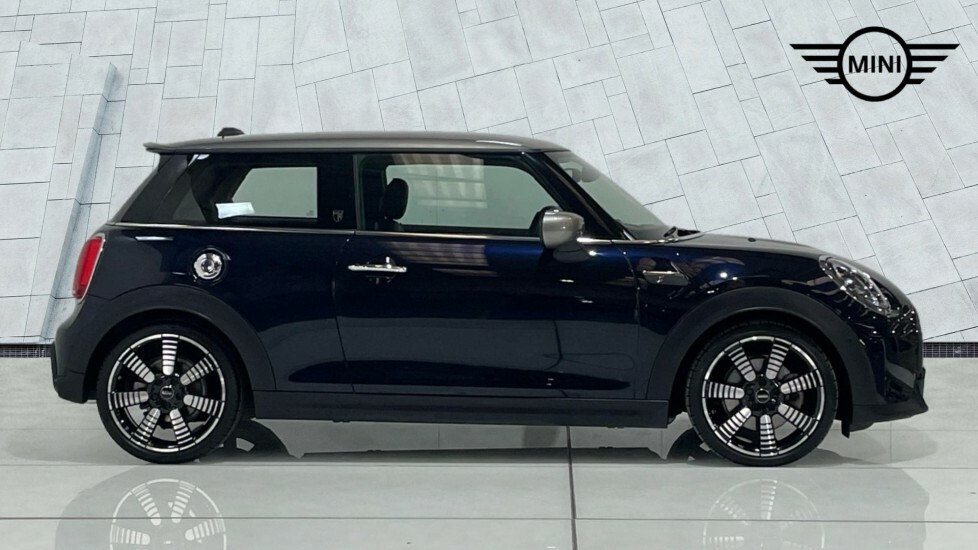 Mini Hatch 3-Door Hatch Cooper S Exclusive YL71GUK Black #5