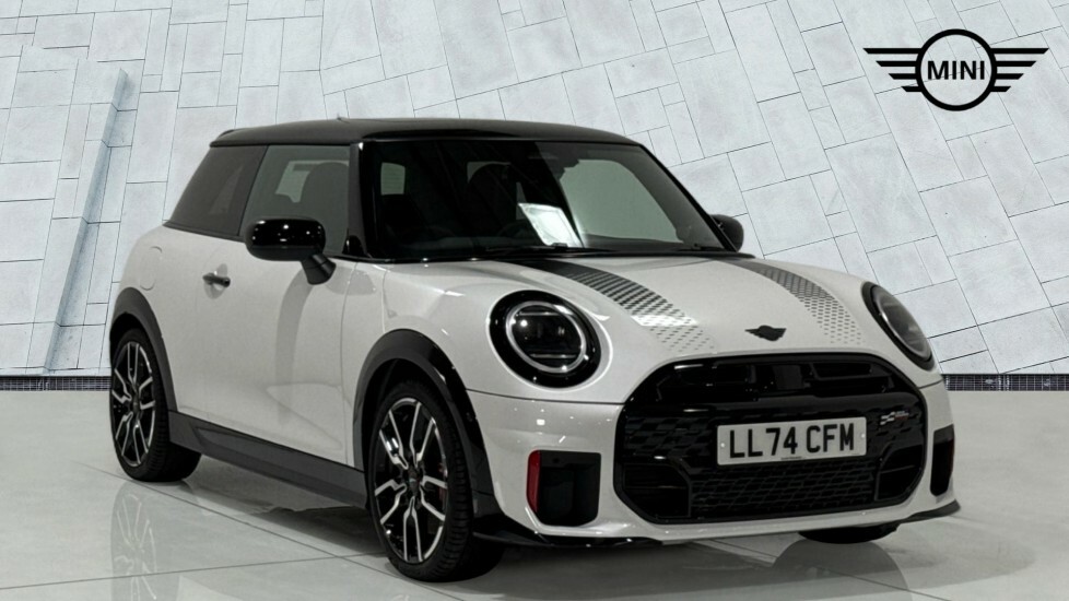 Mini Hatch John Cooper Works LL74CFM White