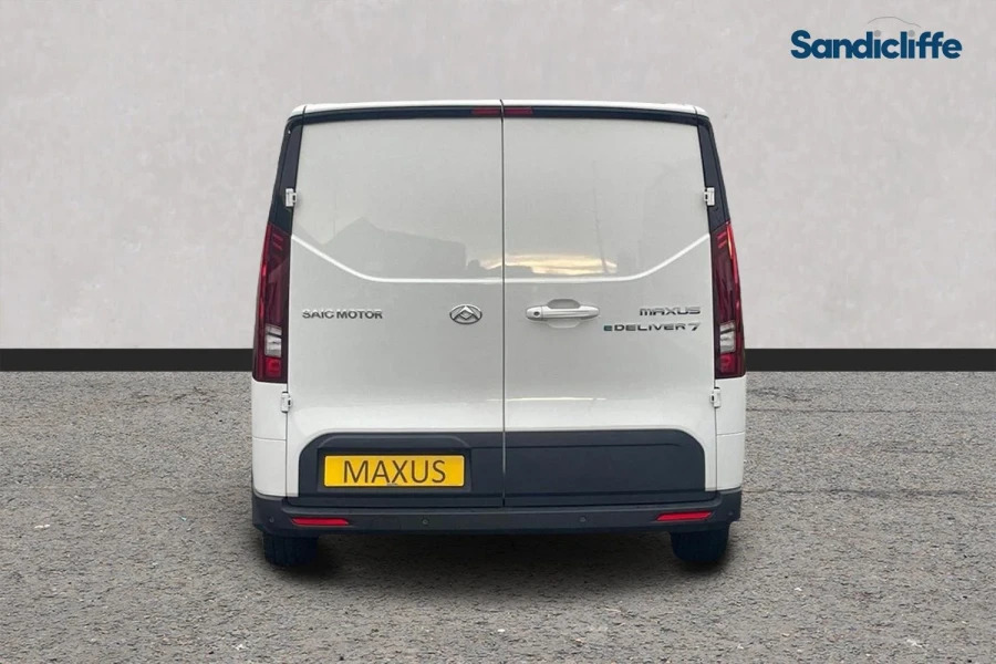 Maxus Deliver 7 Deliver 7 150Kw H1 Van 77Kwh White #5