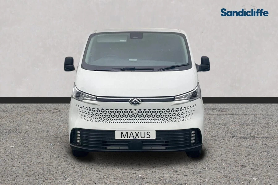 Maxus Deliver 7 Deliver 7 150Kw H1 Van 77Kwh White #2
