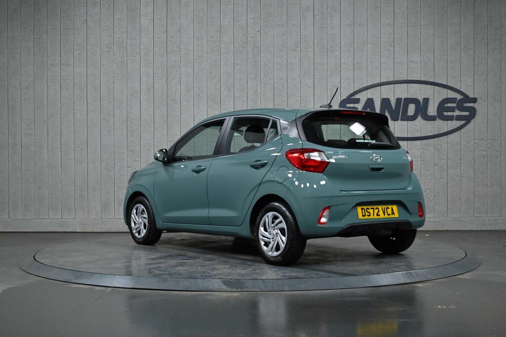 Hyundai I10 1.0 Se Euro 6 Ss DS72VCA Green #3