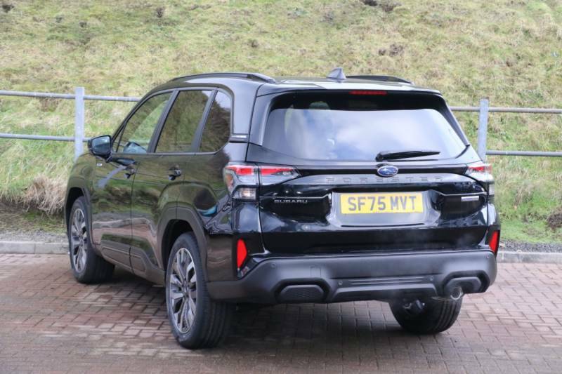 Subaru Forester 2.0I E-boxer Touring Lineartronic - 2025 75 Black #5
