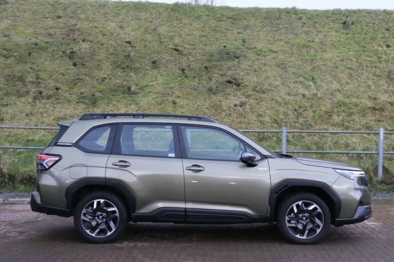 Subaru Forester 2.0I E-boxer Limited Lineartronic - 2025 25 SA25XGK Green #3