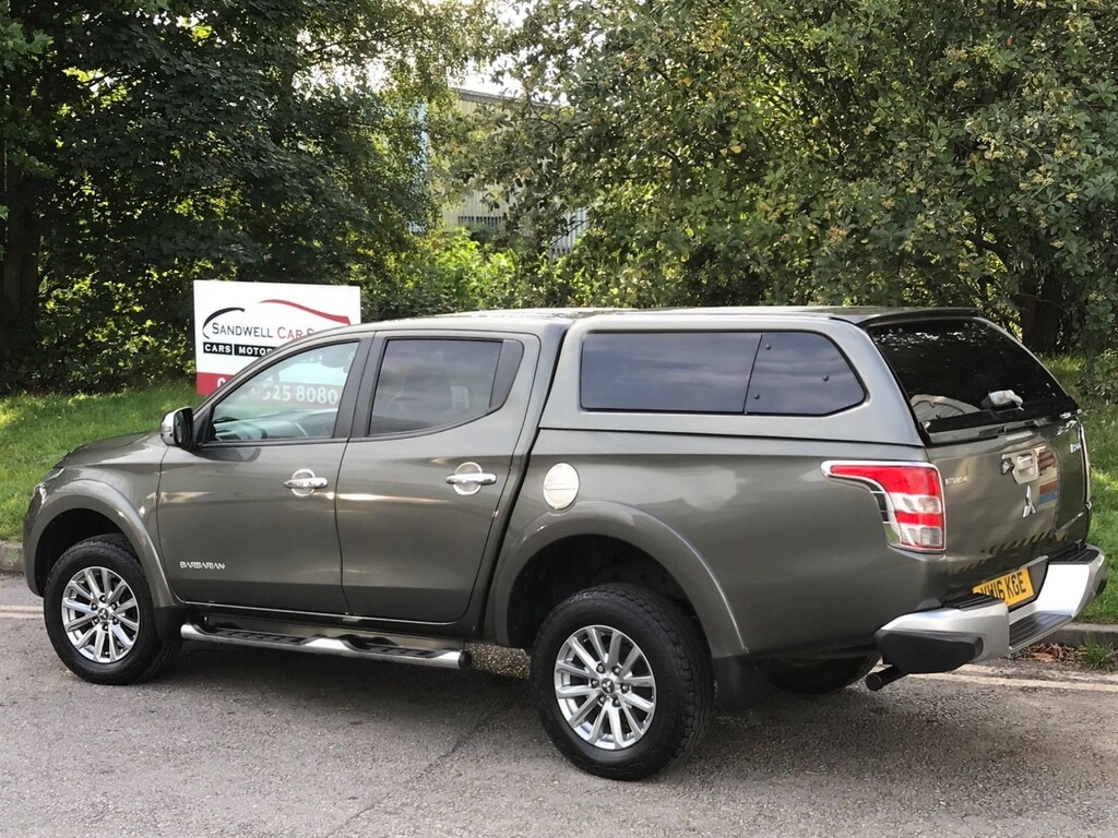 Mitsubishi L200 2.4 Di-d Dc Barbarian 4Wd Green #3