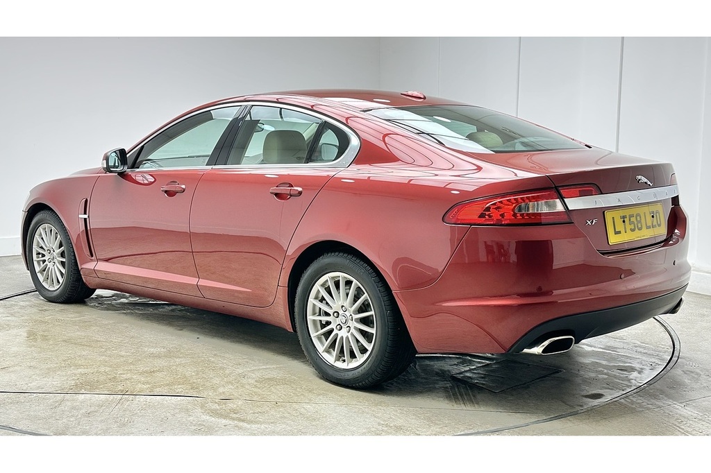 Jaguar XF D V6 Luxury LT58LZO Red #5