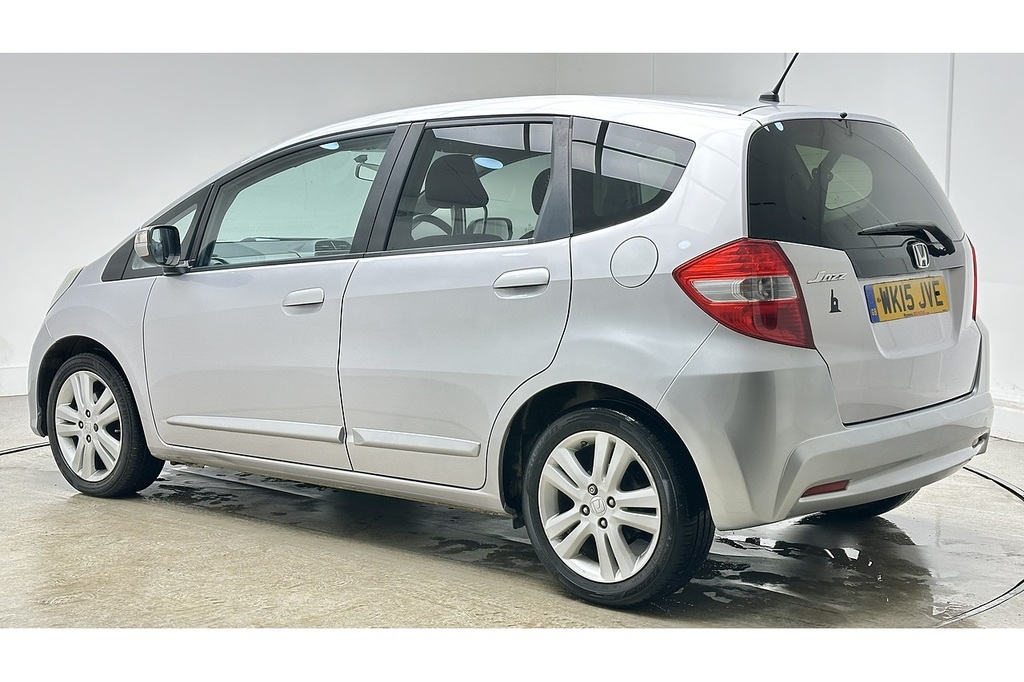 Honda Jazz I-vtec Es Plus Silver #5