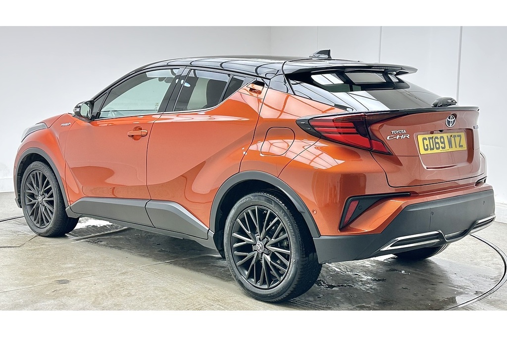 Toyota C-Hr Vvt-h Orange Edition GD69WTZ Orange #5