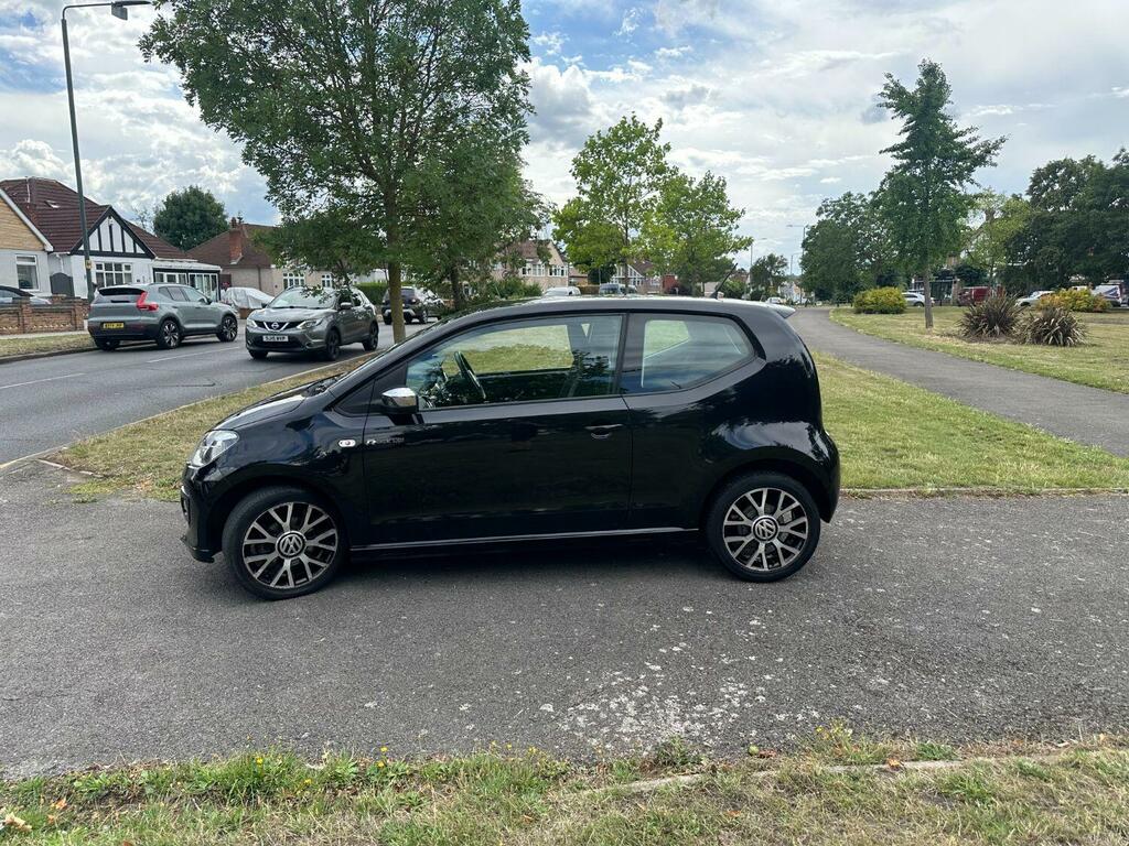 Volkswagen Up Hatchback 1.0 Rock Up 201414 OV14SGX Black #6