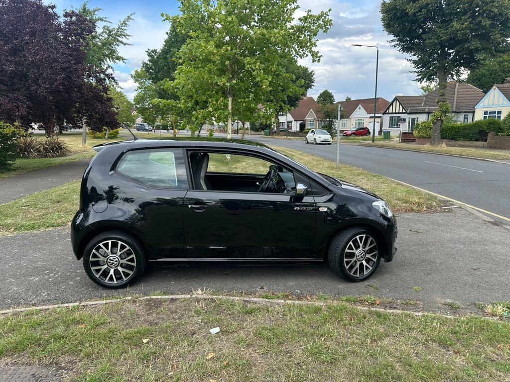 Volkswagen Up Hatchback 1.0 Rock Up 201414 OV14SGX Black #3