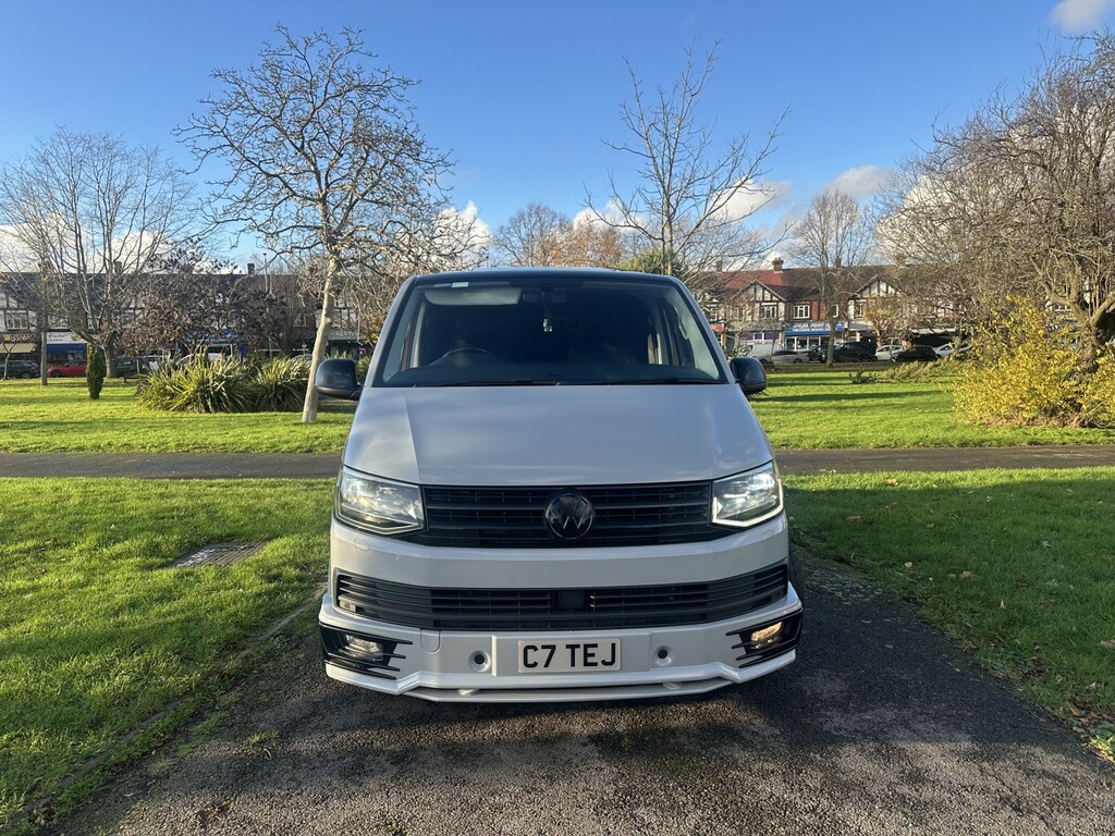 Volkswagen Transporter Double Cab Van 2.0 Bitdi T32 Bluemotion Tech Highl Grey
