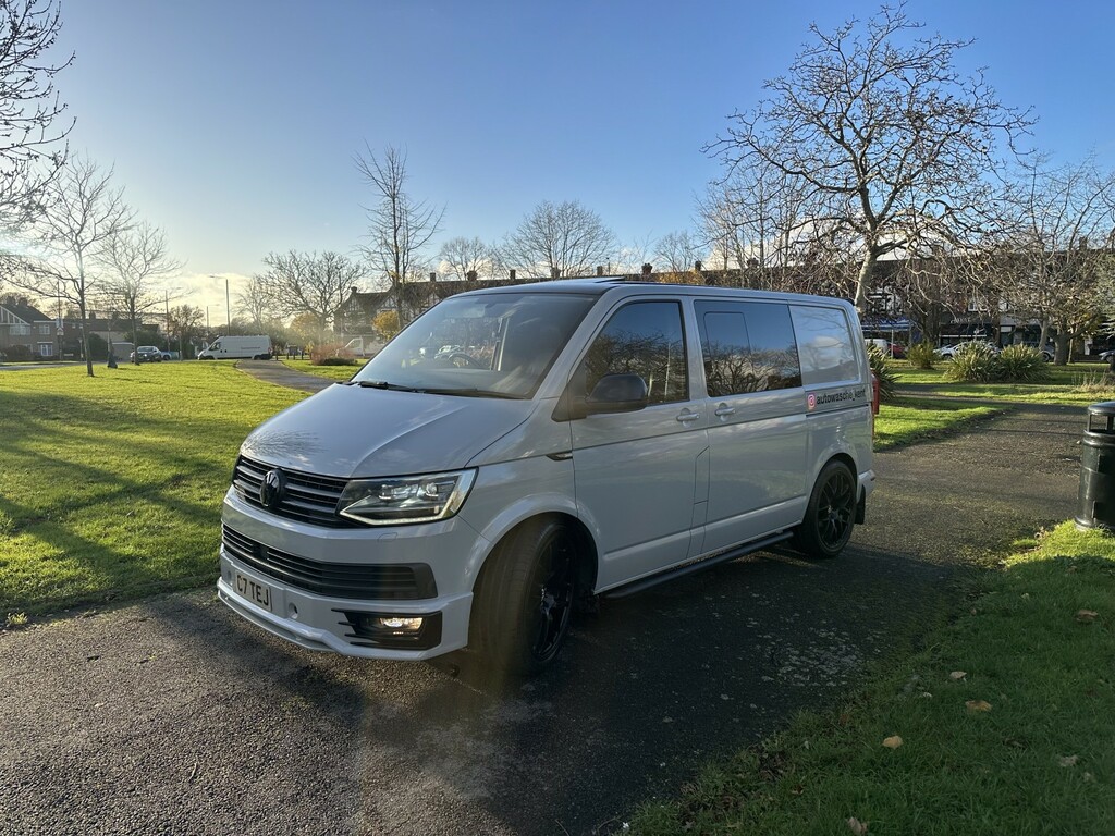 Volkswagen Transporter Double Cab Van 2.0 Bitdi T32 Bluemotion Tech Highl C7TEJ Grey #2