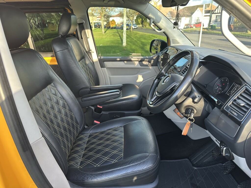 Volkswagen Transporter Double Cab Van 2.0 Bitdi T32 Bluemotion Tech Highl C7TEJ Grey #6